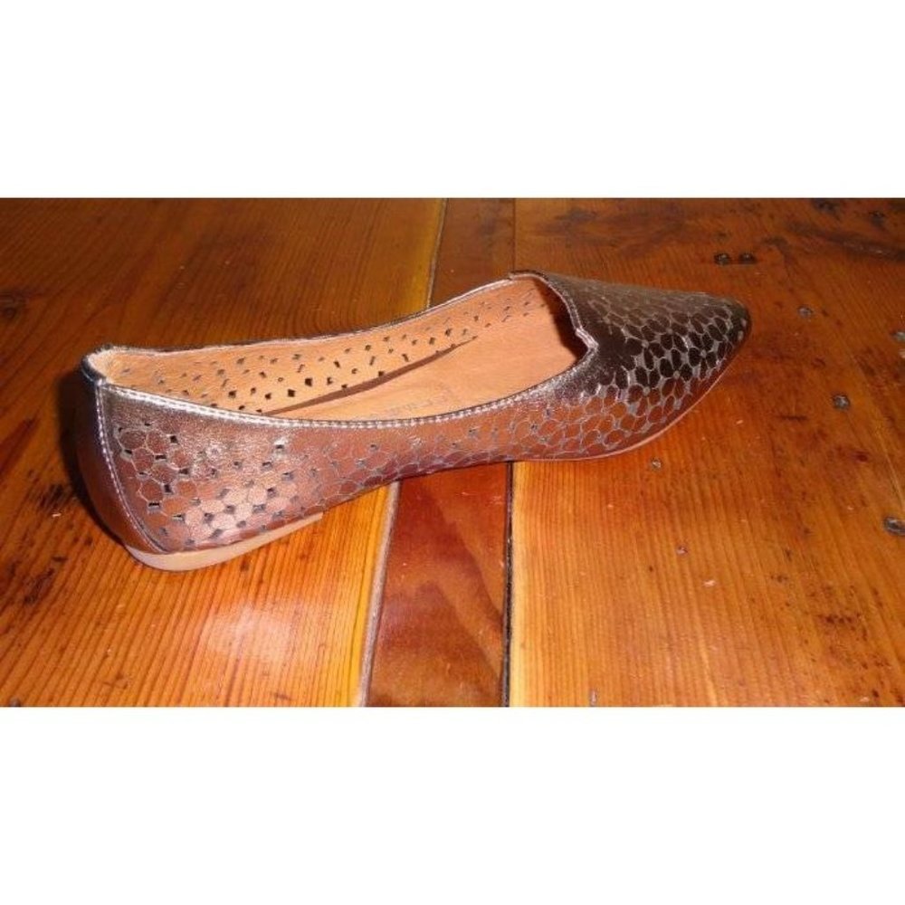 Jeffrey Campbell Sonnet Pointy Toe Flats Shoes NEW - Picture 4 of 8